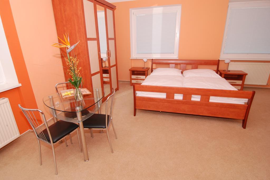 Apartmany Chodov Πράγα Δωμάτιο φωτογραφία