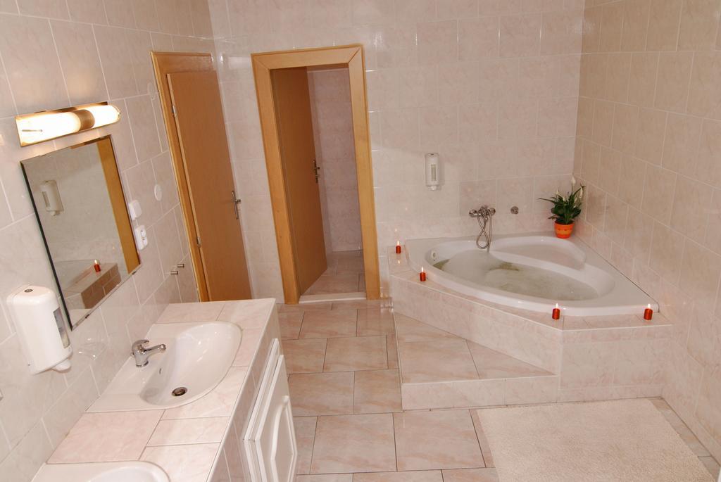 Apartmany Chodov Πράγα Δωμάτιο φωτογραφία